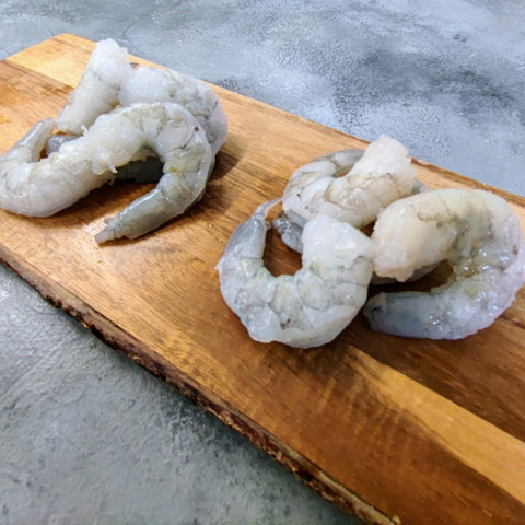 Large Jumbo Prawns Raw Peeled Deveined 8-12 - Seafood Direct UK